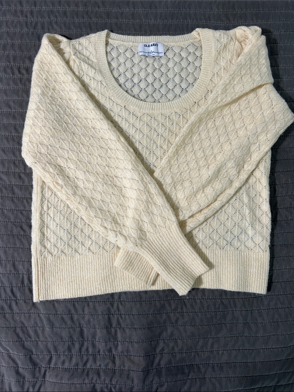 Old Navy Women’s Cream Pointelle Sweater